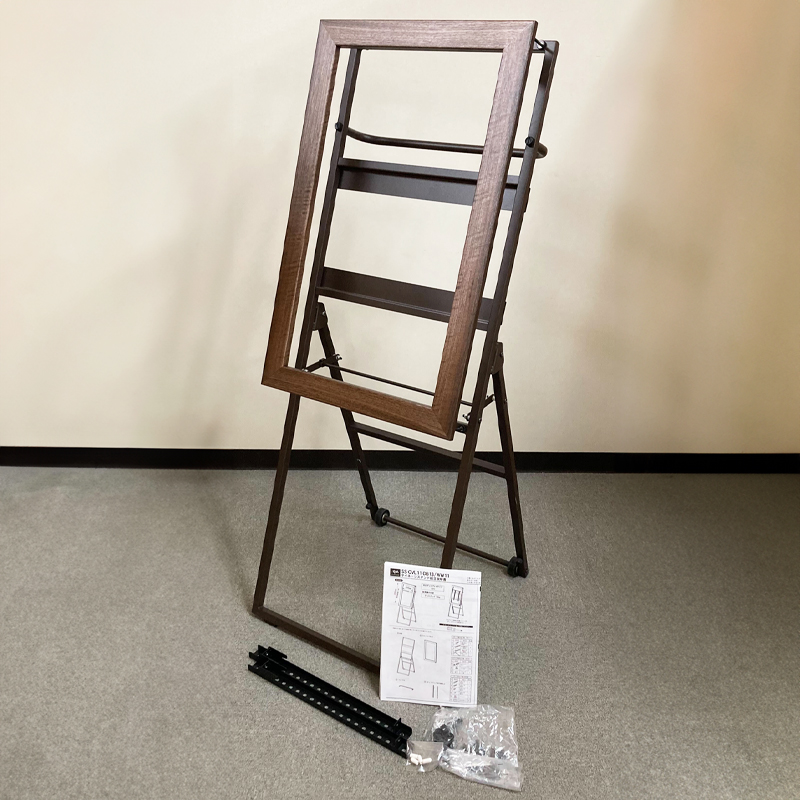 開封品［中古］木製サイネージスタンド 32インチ対応 CVL シュバレット11 ウッドブラウン (SS-CVL11-DB13) 朝日木材加工|デジタルサイネージ